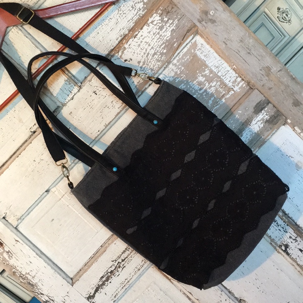NWOT Lace & Turquoise Decor Tote / Crossbody Bag